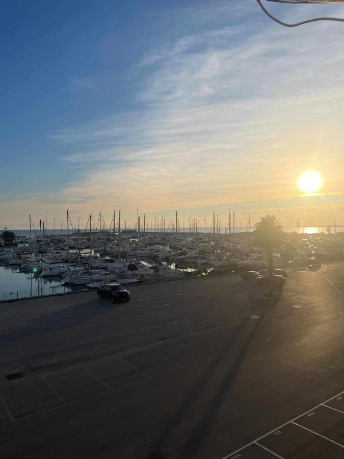 Borgo Damare Nettuno Vista Mare Leilighet Eksteriør bilde